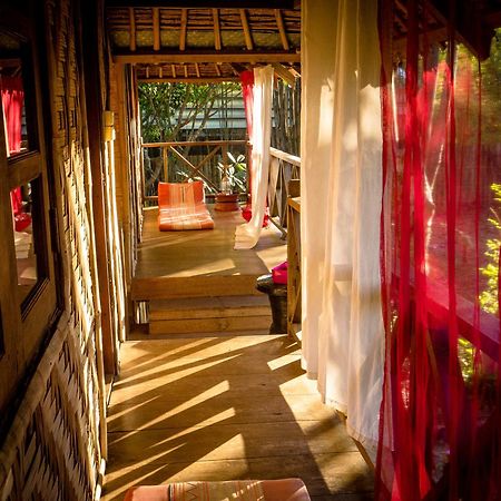 Sang Tong Huts Hotel Мае Хонг Сон Стая снимка