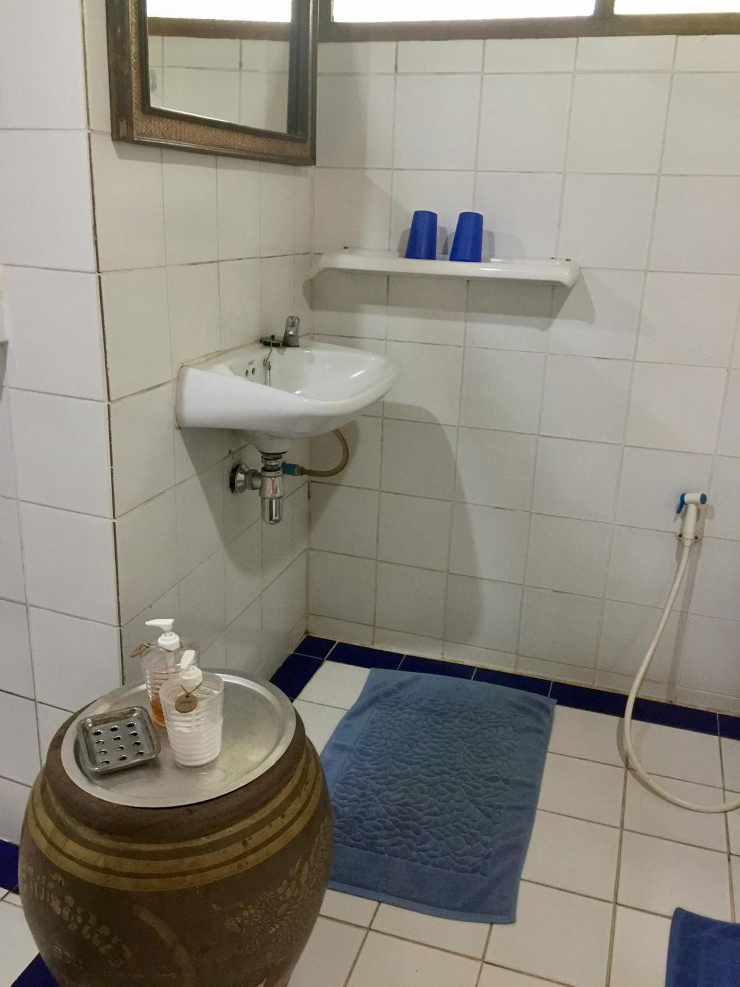 Sang Tong Huts Hotel Мае Хонг Сон Екстериор снимка
